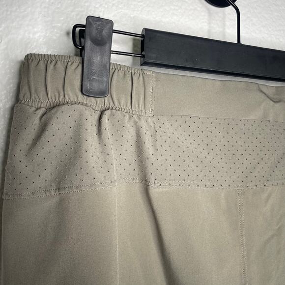 Lululemon Mens Shorts Size S Fast Free Lined Running Short 6" Athleisure Wear - Picture 13 of 15